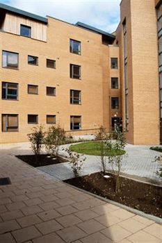 Herberton Apartments And Leisure Centre 都柏林 外观 照片